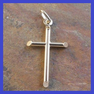 9CT Gold Cross Pendant 16x25mm