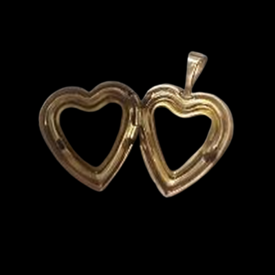 9Kt Gold 15mm Length Heart Shaped Locket With Heart Engraving (Neck Chain Not Included) - Image 3